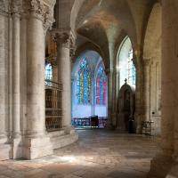 Église Saint-Laumer de Blois - Interior, south ambulatory aisle looking east