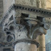 Église Saint-Laumer de Blois - Interior, chevet, hemicycle, arcade, pier capital
