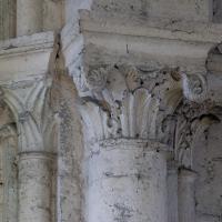 Église Saint-Laumer de Blois - Interior, nave, north aisle, vaulting shaft capitals