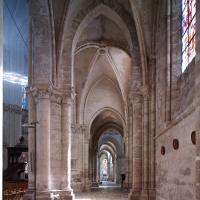 Église Saint-Laumer de Blois - Interior, south nave aisle looking east