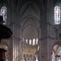 Église Saint-Laumer de Blois - Interior, nave looking east