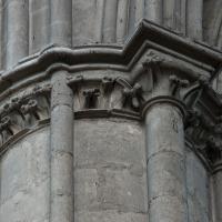 Cathédrale Saint-Étienne de Bourges - Interior, nave, south arcade, pier capital