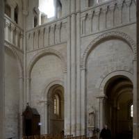 Église de la Trinité de Caen - Interior, south transept elevation