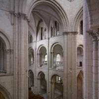 Église Saint-Étienne de Caen - Interior, north nave elevation from south choir gallery level