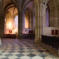 Église Saint-Étienne de Caen - Interior, south chevet ambulatory