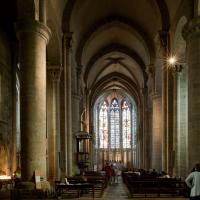 Église Saint-Nazaire de Carcassonne - Interior, nave looking east