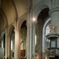 Église Saint-Nazaire de Carcassonne - Interior, nave looking northwest