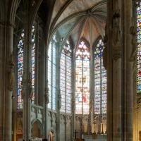 Église Saint-Nazaire de Carcassonne - Interior, crossing looking northeast into chevet, apse