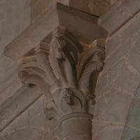 Église Saint-Nazaire de Carcassonne - Interior, nave, south arcade, vaulting shaft capital