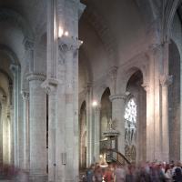 Église Saint-Nazaire de Carcassonne - Interior, crossing looking northwest into nave
