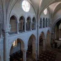 Église Saint-Saturnin de Champigny-sur-Marne - Interior, nave, triforium level looking northeast