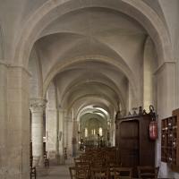 Église Saint-Saturnin de Champigny-sur-Marne - Interior, south nave aisle looking east