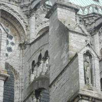 Cathédrale Notre-Dame de Chartres - Exterior, buttress and clerestory detail