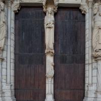 Cathédrale Notre-Dame de Chartres - Exterior, north transept, center portal, trumeau