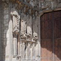 Cathédrale Notre-Dame de Chartres - Exterior, south transept, east portal, right jambs