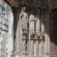 Cathédrale Notre-Dame de Chartres - Exterior, south transept, west portal, western jamb figures