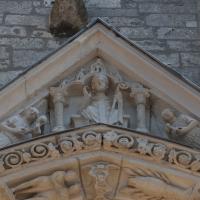 Cathédrale Notre-Dame de Chartres - Exterior, north transept, porch, west entrance, gable, detail