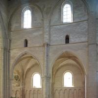 Église de la Madeleine de Châteaudun - Interior, south nave elevation, east end