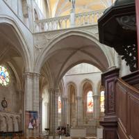 Église Saint-Martin de Clamecy - Interior, chevet from nave