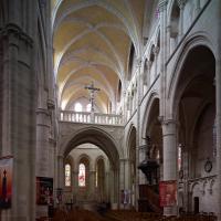 Église Saint-Martin de Clamecy - Interior, nave looking southeast