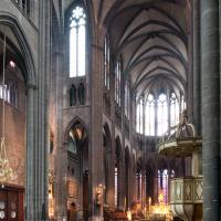 Cathédrale Notre-Dame de Clermont-Ferrand - Interior, chevet, crossing and north transpept looking northeast from nave