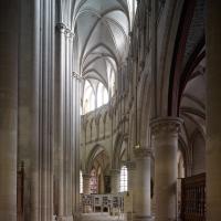 Cathédrale Notre-Dame de Coutances - Interior, chevet, south inner aisle looking east