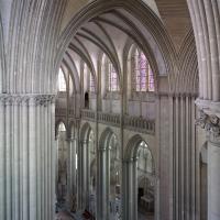 Cathédrale Notre-Dame de Coutances - Interior, upper chevet. looking southeast from north transept triforium