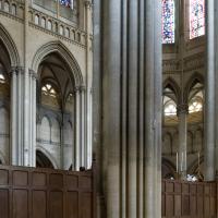 Cathédrale Notre-Dame de Coutances - Interior, chevet, south inner aisle and ambulatory looking northeast