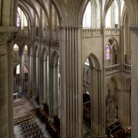 Cathédrale Notre-Dame de Coutances - Interior, crossing, south transept and chevet looking southeast