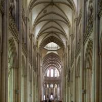 Cathédrale Notre-Dame de Coutances - Interior, nave looking east