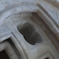 Église Saint-Jacques de Dieppe - Interior, north transept, west triforium, oculus, detail