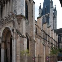 Église Notre-Dame de Dijon - Exterior, western frontispiece and south nave elevation