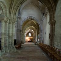 Église Saint-Martin d'Étampes - Interior, north nave aisle