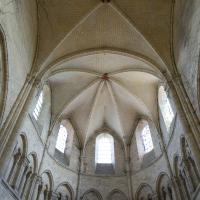 Église Saint-Martin d'Étampes - Interior, chevet clerestory and vaults