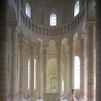 Abbaye de Fontevrault - Interior, chevet looking east