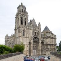 Église Saint-Gervais-Saint-Protais de Gisors - Exterior, western frontispiece