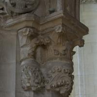 Église Saint-Gervais-Saint-Protais de Gisors - Interior, chevet, south aisle, shaft capitals