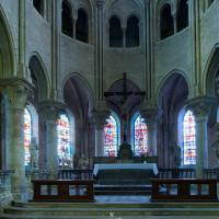 Église Saint-Pierre-Saint-Paul de Gonesse - Interior, chevet, hemicycle looking east
