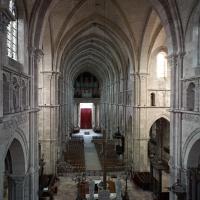 Cathédrale Saint-Mammès de Langres - Interior, chevet, triforium level looking west