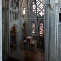 Cathédrale Notre-Dame de Lausanne - Interior, north nave, triforium level, looking southeast into south transept