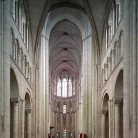 Cathédrale Saint-Julien du Mans - Interior, nave looking east