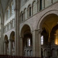 Cathédrale Saint-Julien du Mans - Interior, nave looking northwest