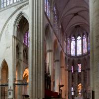 Cathédrale Saint-Julien du Mans - Interior, chevet and north transept looking northeast