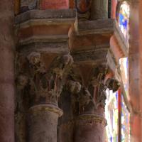 Cathédrale Saint-Julien du Mans - Interior, chevet, axial chapel, north clerestory, vaulting shaft capitals