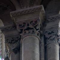 Cathédrale Saint-Julien du Mans - Interior, nave, north clerestory, window, shaft capitals