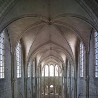 Collégiale Notre-Dame de Mantes-la-Jolie - Interior, east chevet rib vaulting from clerestory level