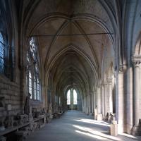 Collégiale Notre-Dame de Mantes-la-Jolie - Interior, south nave gallery looking west