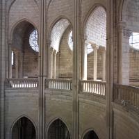 Collégiale Notre-Dame de Mantes-la-Jolie - Interior, north chevet gallery from south gallery level