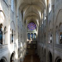 Collégiale Notre-Dame de Mantes-la-Jolie - Interior, nave from gallery looking toward western frontispiece