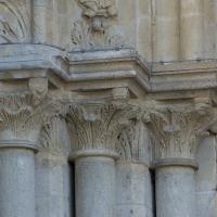 Collégiale Notre-Dame de Mantes-la-Jolie - Exterior, western frontispiece, north portal, north jambs, capitals